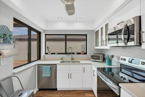 Купить виллу или дом в Сарасота, Флорида 8 комнат, 151.43м2, № 1548322 - фото 18