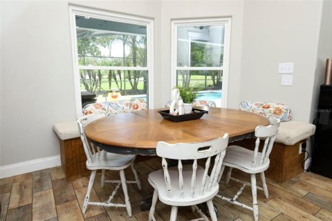 House in Oviedo, Florida 5 bedrooms, 240.9 sq.m. № 2149378 - photo 16