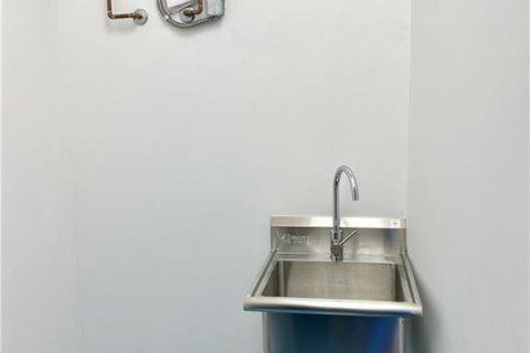 Propiedad comercial en venta en Fort Lauderdale, Florida № 350955 - foto 1