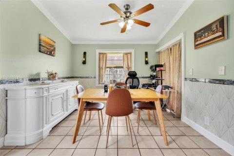 House in Sunrise, Florida 3 bedrooms № 1951518 - photo 6
