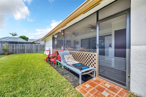 House in Sunrise, Florida 3 bedrooms № 1951518 - photo 27