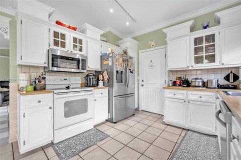 House in Sunrise, Florida 3 bedrooms № 1951518 - photo 8