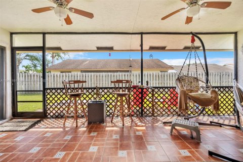 House in Sunrise, Florida 3 bedrooms № 1951518 - photo 22