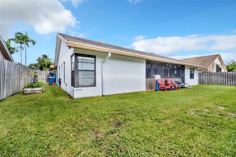 House in Sunrise, Florida 3 bedrooms № 1951518 - photo 26