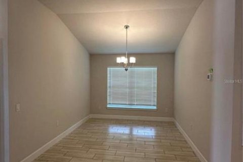 Villa ou maison à louer à Dade City, Floride: 4 chambres, 168.62 m2 № 2436767 - photo 6