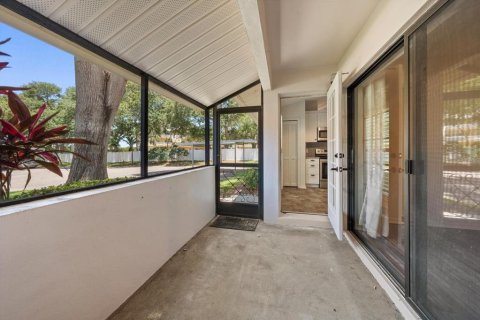 House in Clearwater, Florida 2 bedrooms, 143.72 sq.m. № 2218829 - photo 15