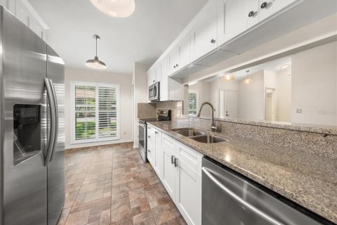 House in Clearwater, Florida 2 bedrooms, 143.72 sq.m. № 2218829 - photo 11