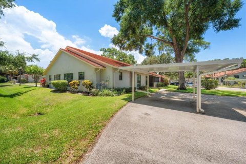House in Clearwater, Florida 2 bedrooms, 143.72 sq.m. № 2218829 - photo 5