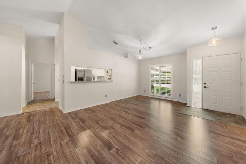 House in Clearwater, Florida 2 bedrooms, 143.72 sq.m. № 2218829 - photo 6