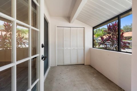 House in Clearwater, Florida 2 bedrooms, 143.72 sq.m. № 2218829 - photo 16