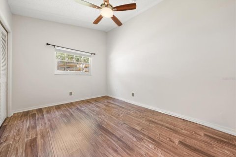 House in Clearwater, Florida 2 bedrooms, 143.72 sq.m. № 2218829 - photo 25