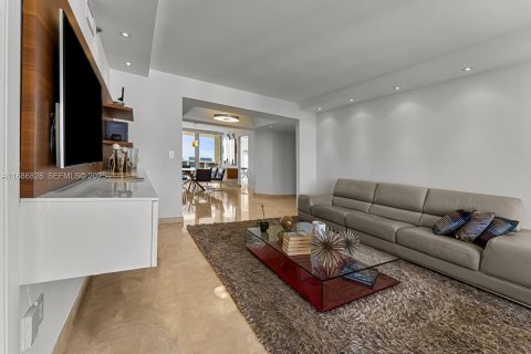 Снять в аренду кондоминиум в Санни-Айлс-Бич, Флорида 3 спальни, 205.31м2, № 1932925 - фото 29