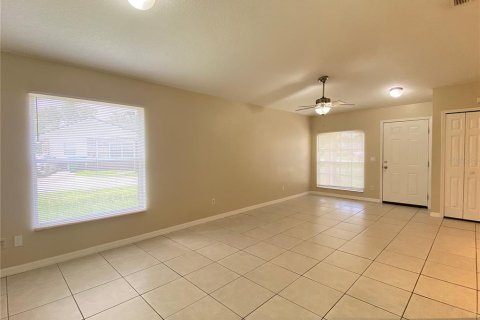 Apartamento en alquiler en Deltona, Florida, 2 dormitorios, 103.86 m2 № 1851662 - foto 7