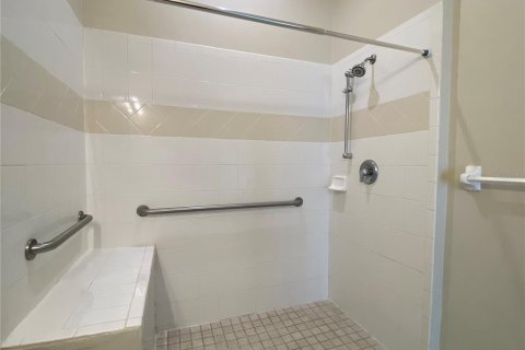 Apartamento en alquiler en Deltona, Florida, 2 dormitorios, 103.86 m2 № 1851662 - foto 16