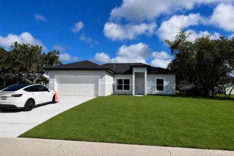 Villa ou maison à Lake Placid, Floride 3 chambres, 153.01 m2 № 2381104