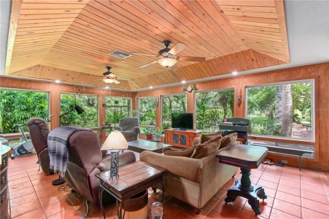 House in Citra, Florida 2 bedrooms, 183.57 sq.m. № 1840620 - photo 13