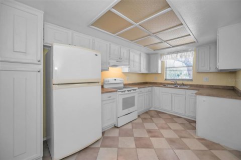 Condominio en venta en Seminole, Florida, 2 dormitorios, 100.33 m2 № 2100976 - foto 16