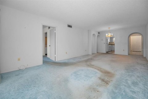 Condominio en venta en Seminole, Florida, 2 dormitorios, 100.33 m2 № 2100976 - foto 9
