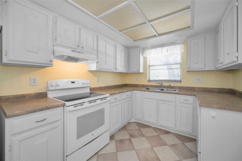 Condominio en venta en Seminole, Florida, 2 dormitorios, 100.33 m2 № 2100976 - foto 15