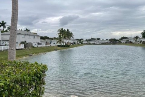 Купить виллу или дом в Майами, Флорида 3 спальни, 106.84м2, № 2008304 - фото 8