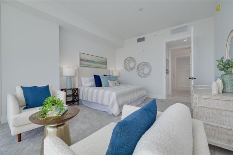 Condo in Saint Petersburg, Florida, 2 bedrooms  № 1904025 - photo 23