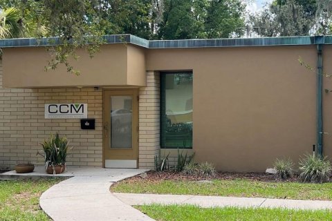 Propiedad comercial en alquiler en Bartow, Florida, 155.89 m2 № 1801980 - foto 1