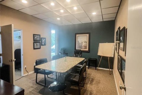 Propiedad comercial en alquiler en Bartow, Florida, 155.89 m2 № 1801980 - foto 6