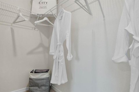 Купить таунхаус в Лейк-Уэльс, Флорида 6 комнат, 135.92м2, № 1776769 - фото 20