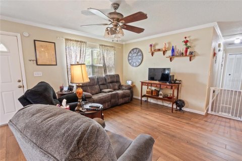 House in Sebring, Florida 3 bedrooms, 150.97 sq.m. № 1915884 - photo 3