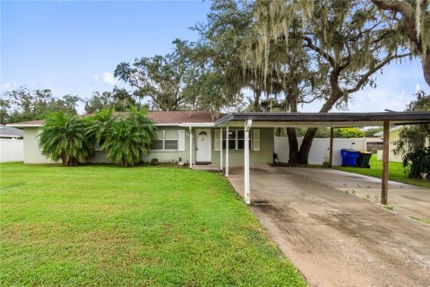 House in Sebring, Florida 3 bedrooms, 150.97 sq.m. № 1915884 - photo 1