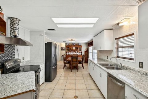 Купить коммерческую недвижимость в Окала, Флорида 209.59м2, № 2233173 - фото 19