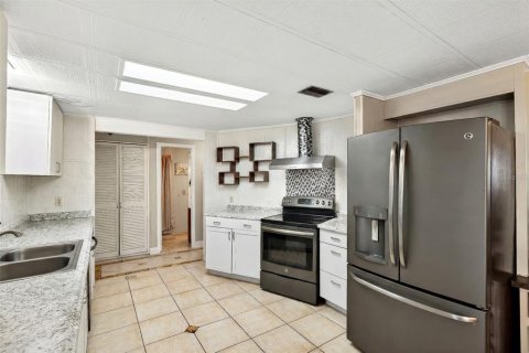 Купить коммерческую недвижимость в Окала, Флорида 209.59м2, № 2233173 - фото 22