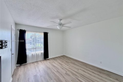 Copropriété à louer à Boynton Beach, Floride: 2 chambres, 92.34 m2 № 2057791 - photo 5