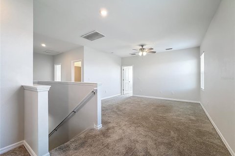 House in Riverview, Florida 5 bedrooms, 290.41 sq.m. № 2149268 - photo 23
