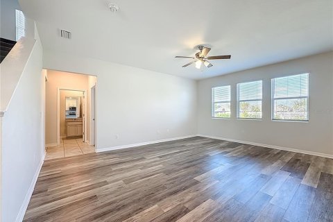 House in Riverview, Florida 5 bedrooms, 290.41 sq.m. № 2149268 - photo 15