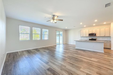 House in Riverview, Florida 5 bedrooms, 290.41 sq.m. № 2149268 - photo 14