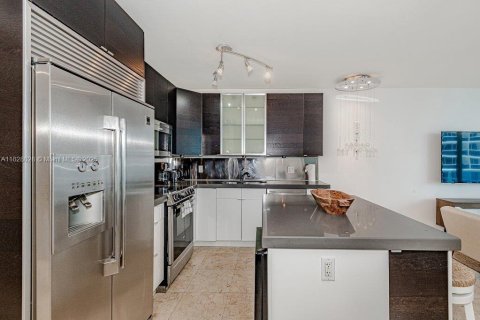 Condominio en alquiler en Miami Beach, Florida, 1 dormitorio, 89.19 m2 № 1799145 - foto 10