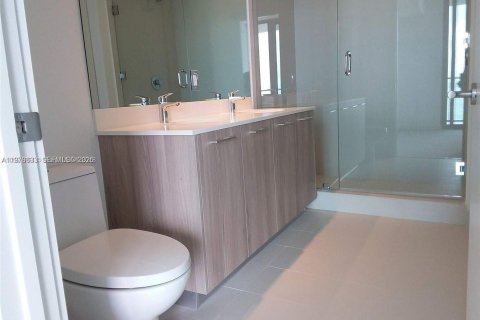 Condo in Miami, Florida, 1 bedroom  № 2044469 - photo 17