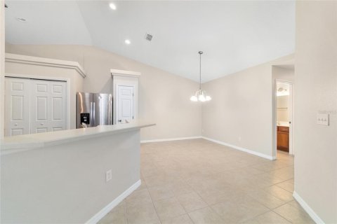 House in Ocala, Florida 2 bedrooms, 124.21 sq.m. № 1901408 - photo 12