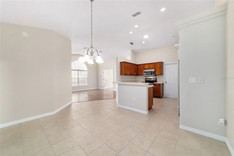 House in Ocala, Florida 2 bedrooms, 124.21 sq.m. № 1901408 - photo 13