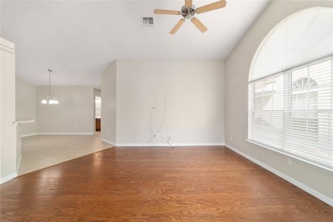 House in Ocala, Florida 2 bedrooms, 124.21 sq.m. № 1901408 - photo 6