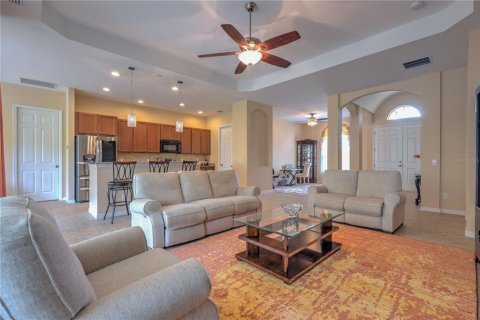 House in Parrish, Florida 3 bedrooms, 225.75 sq.m. № 1598230 - photo 19
