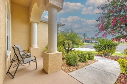 House in Parrish, Florida 3 bedrooms, 225.75 sq.m. № 1598230 - photo 4