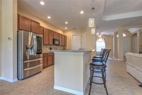 House in Parrish, Florida 3 bedrooms, 225.75 sq.m. № 1598230 - photo 9