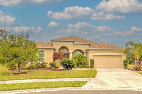 House in Parrish, Florida 3 bedrooms, 225.75 sq.m. № 1598230 - photo 3