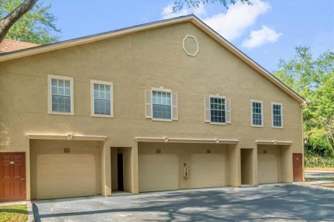 Condo in Altamonte Springs, Florida, 3 bedrooms  № 2101728 - photo 2
