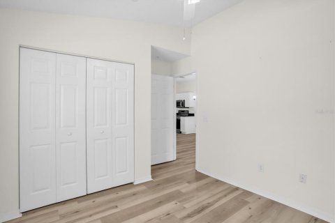Condo in Altamonte Springs, Florida, 3 bedrooms  № 2101728 - photo 20