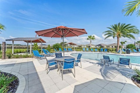 Casa en venta en Kissimmee, Florida, 4 dormitorios, 264.96 m2 № 2080481 - foto 5