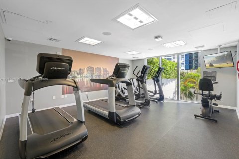 Condo in Sunny Isles Beach, Florida, 1 bedroom  № 1867496 - photo 21