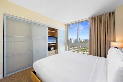 Condo in Sunny Isles Beach, Florida, 1 bedroom  № 1867496 - photo 10
